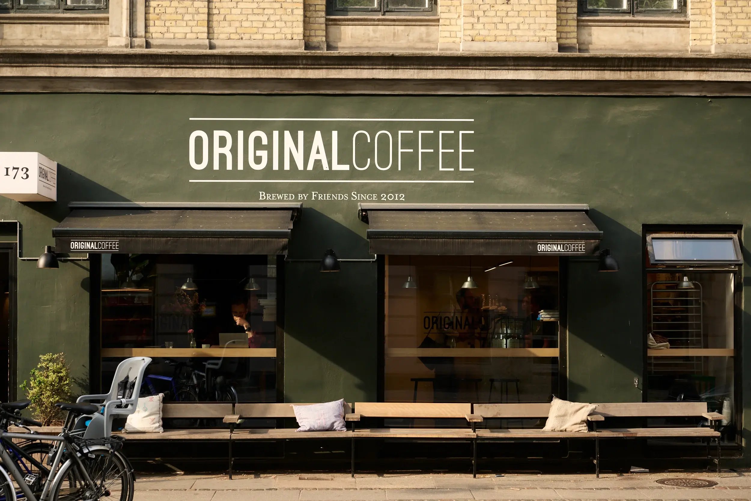 OC_Coffee_0473_LOW_eddbc3dc-add0-41ae-ae50-040c3ccf5094
